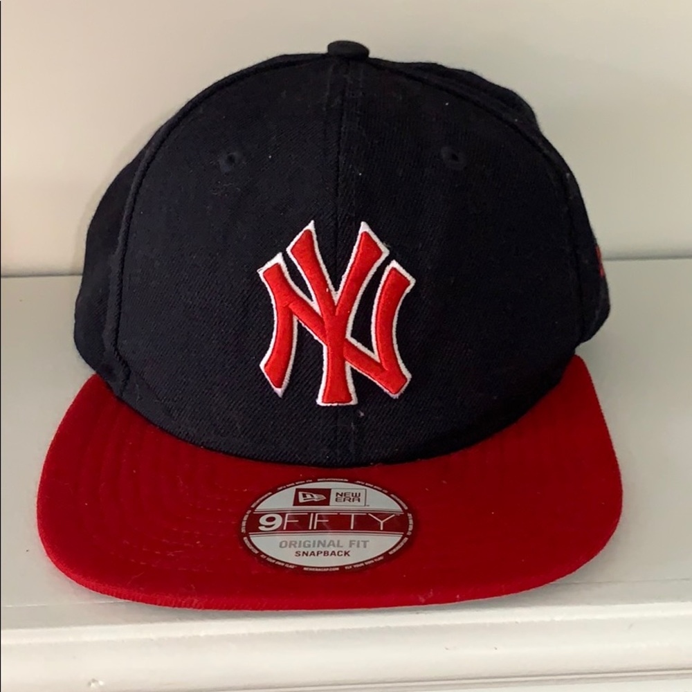 🌈 9Fifty SnapBack NY Yankees Red Hat